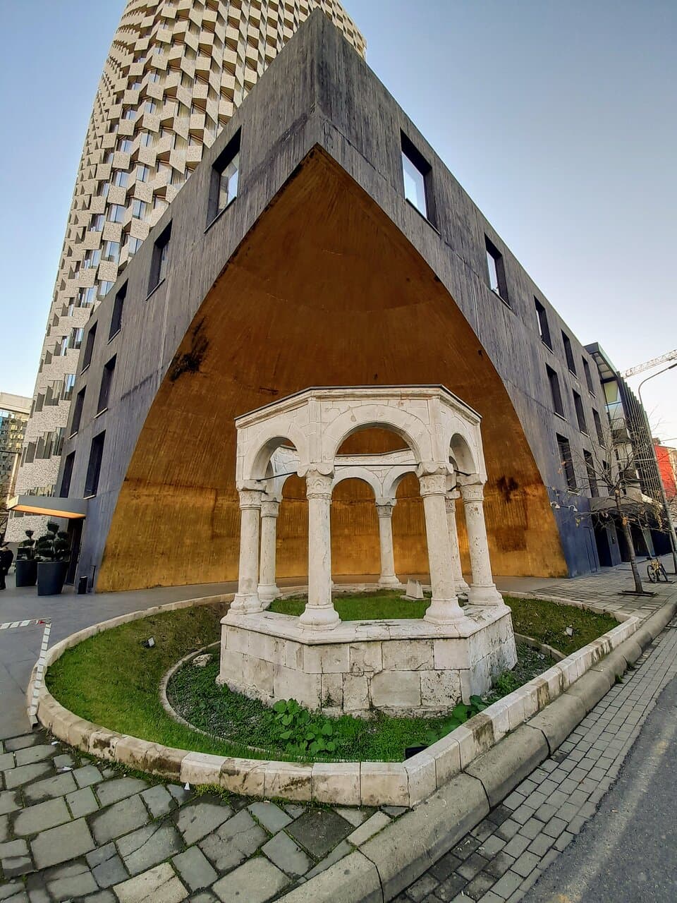 Kapllan Pasha’s Tomb