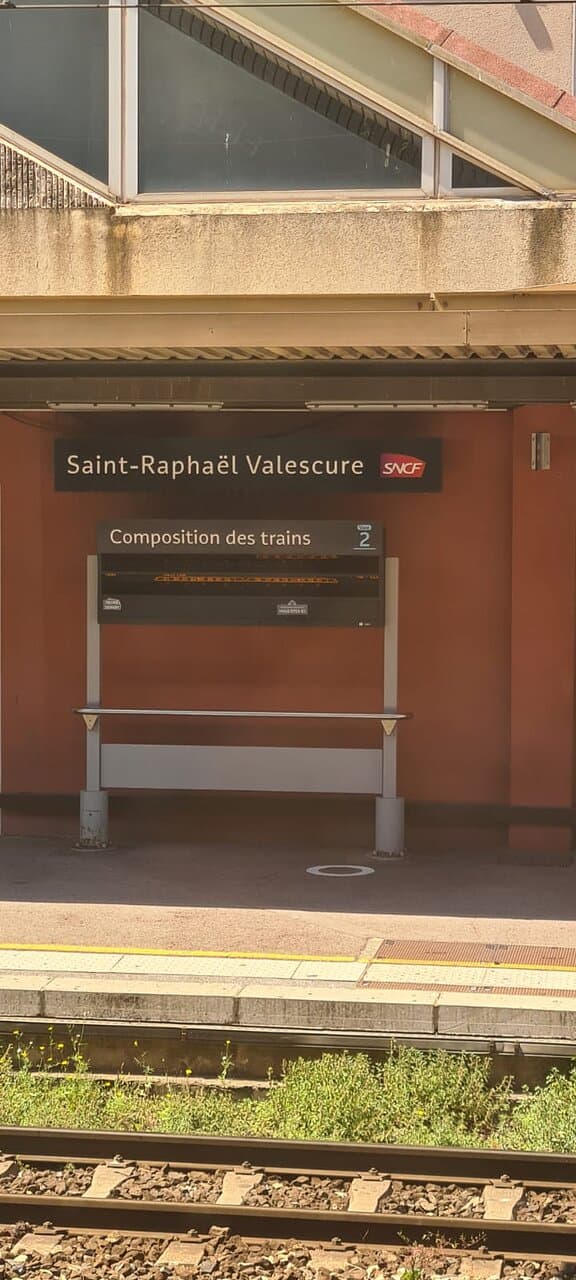Gare de Saint-Raphael-Valescure