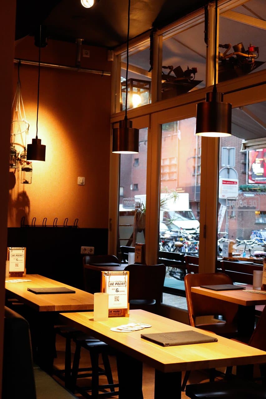 Eetcafe de Poort is een van de bekendste eetcafes van de stad