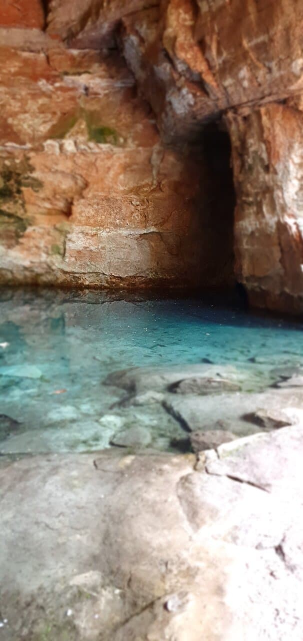 Kiogo Brado Cave