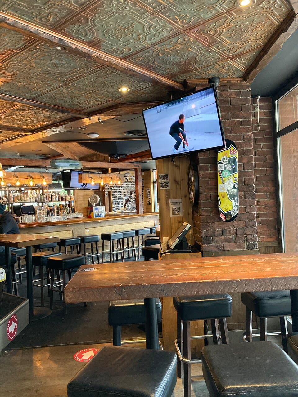 El Furniture Warehouse