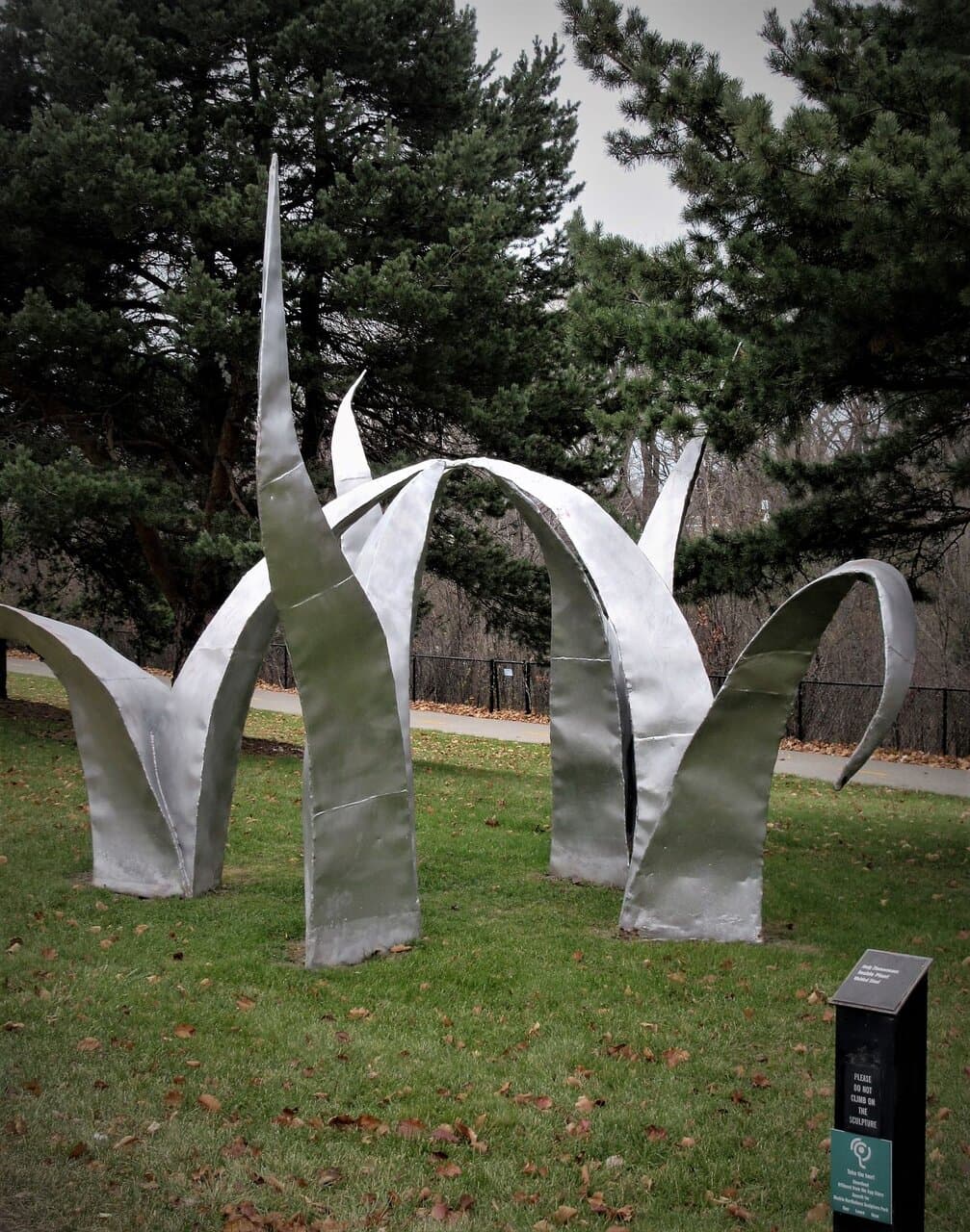 Andy Zimmermann: INSIDE PLANT (welded steel). December 2021