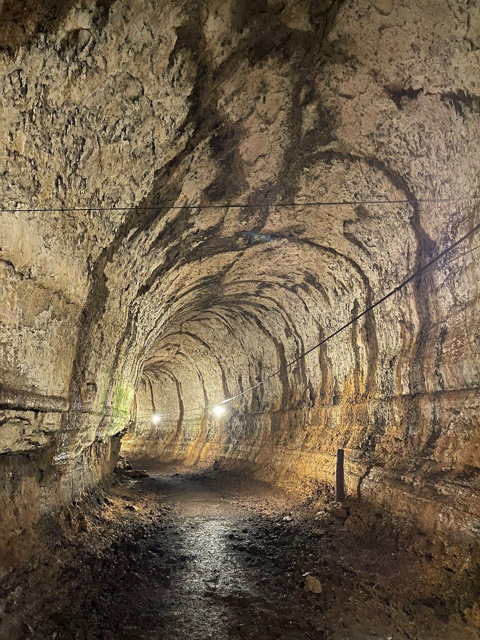 Bellavista Lava Tunnels