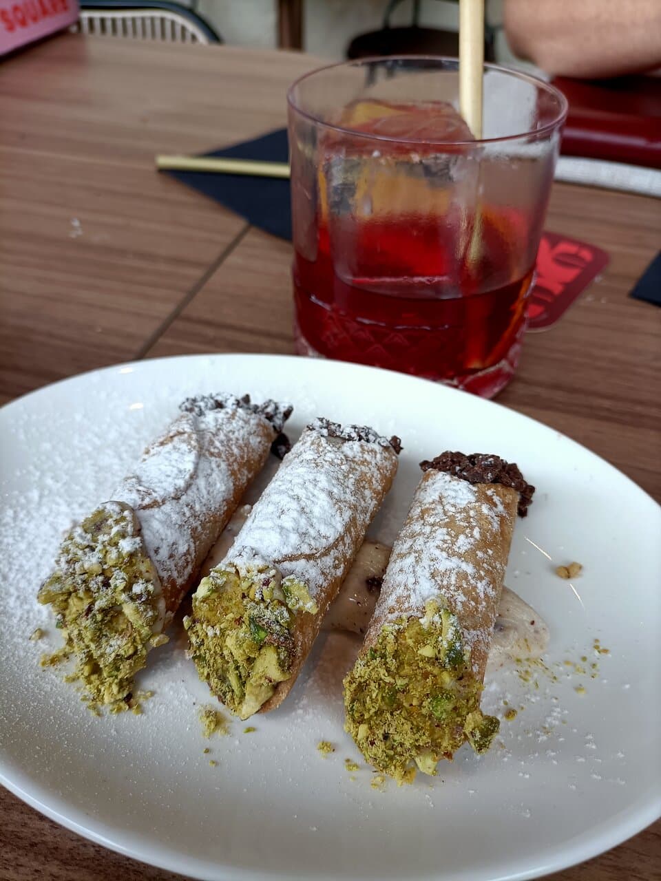 Cannoli and Negroni. Perfect match!