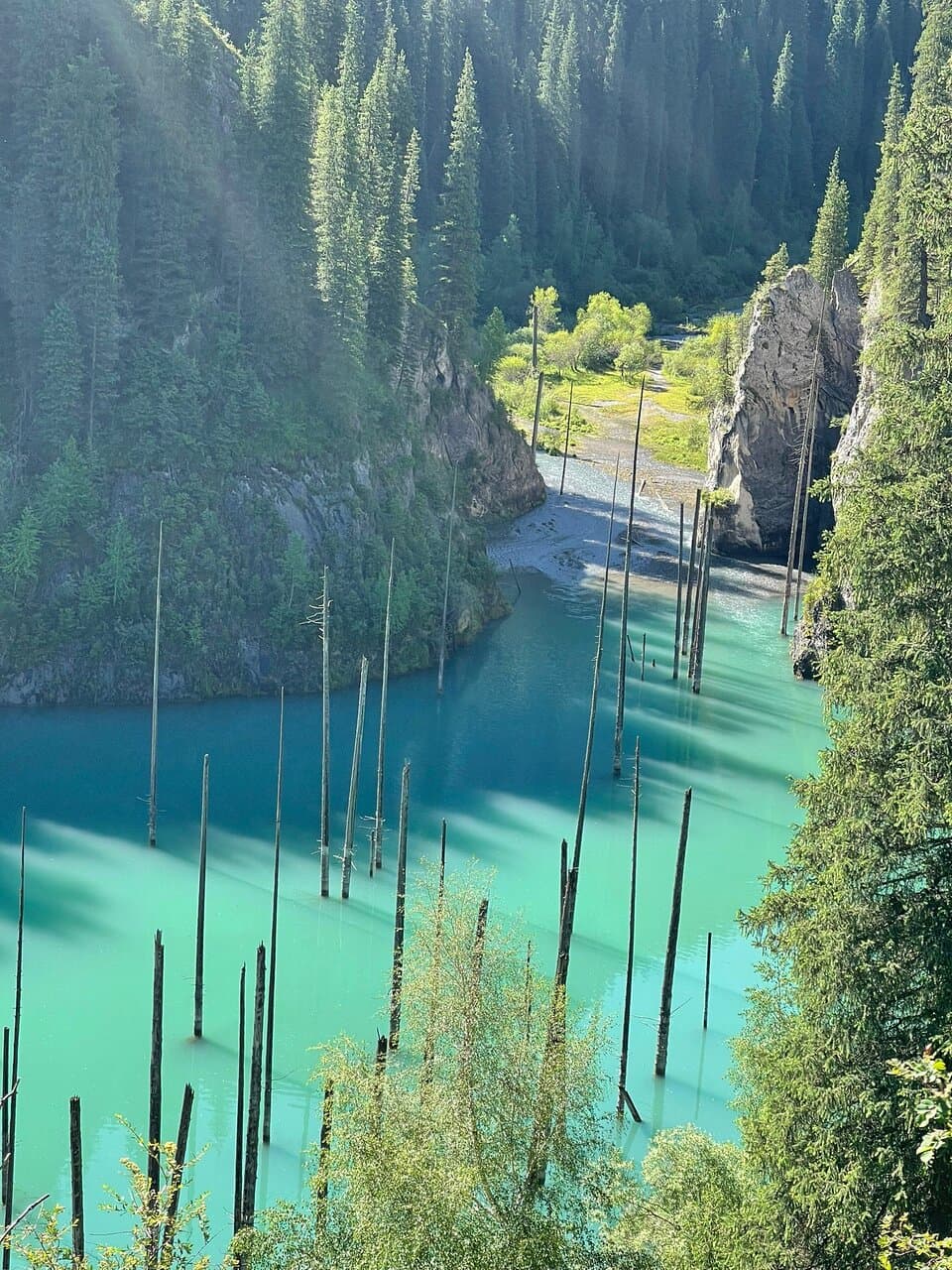 Kaindy Lake