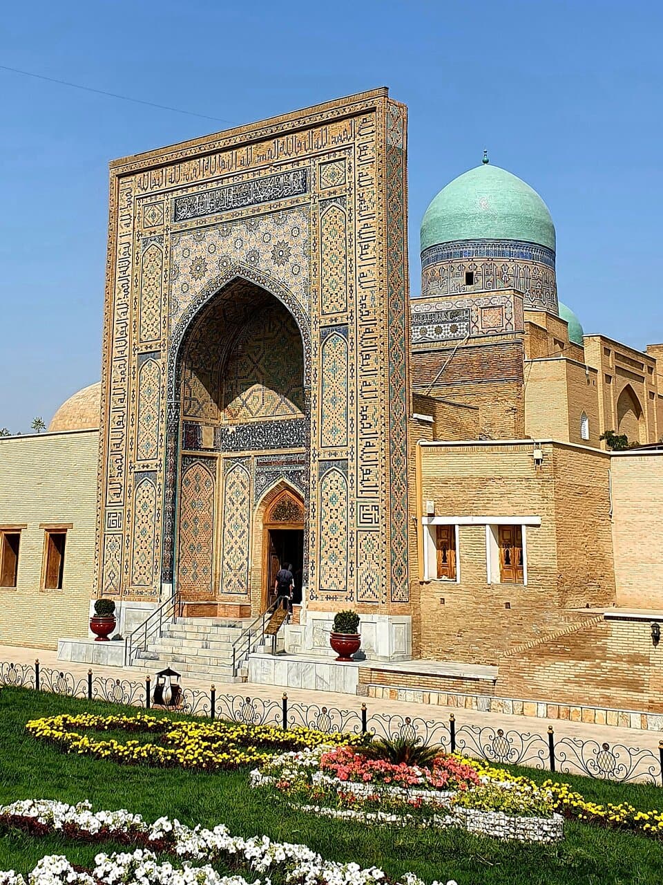 Entrance to a magic place😊🌍