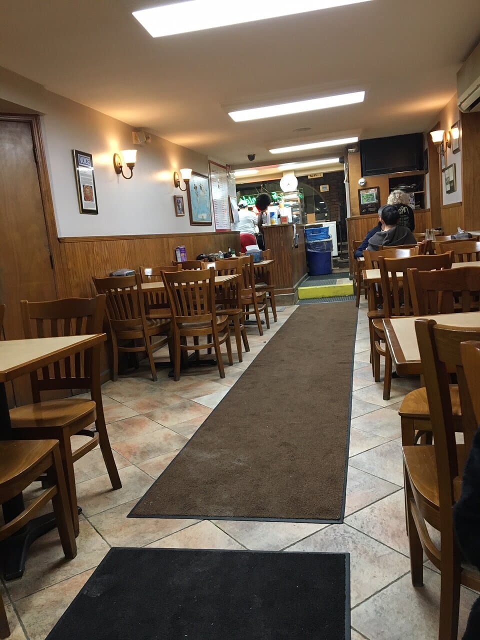 Louie & Ernie's Pizza