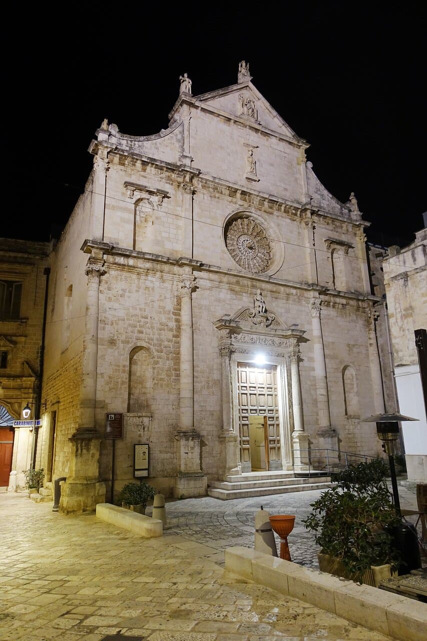Chiesa di San Domenico Con Rosone, Monopoli