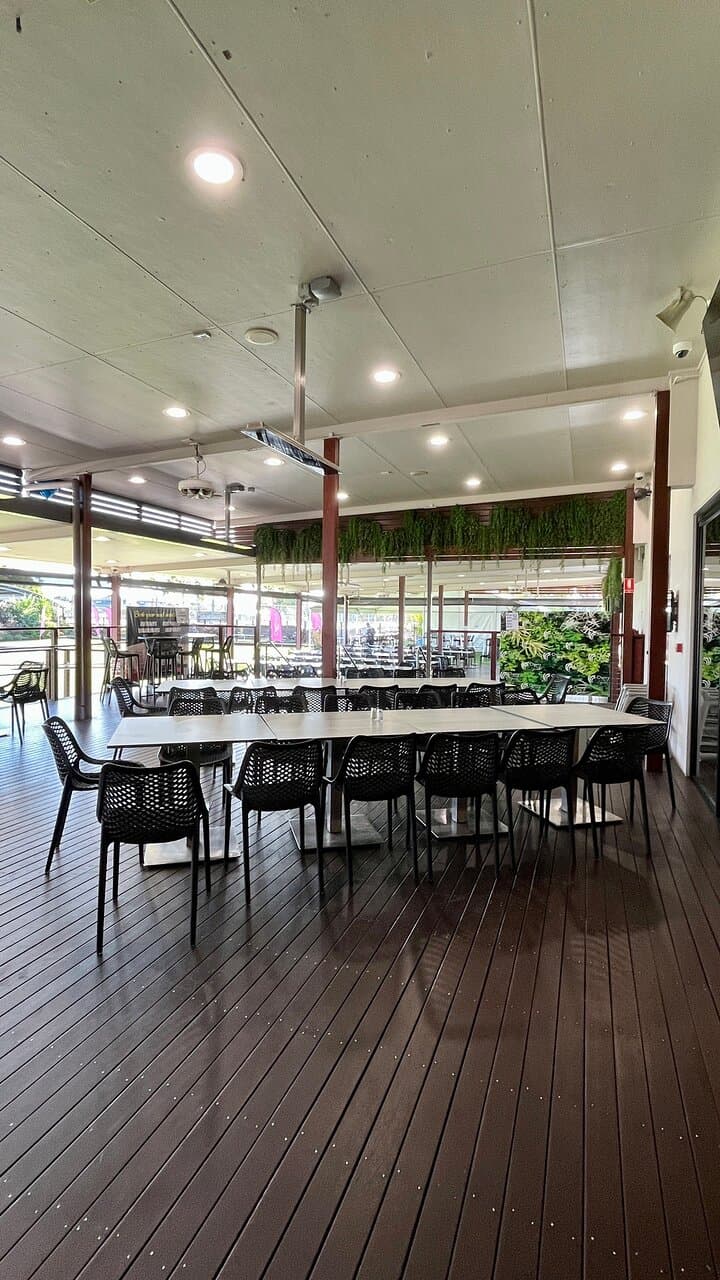 Sporties Restaurant