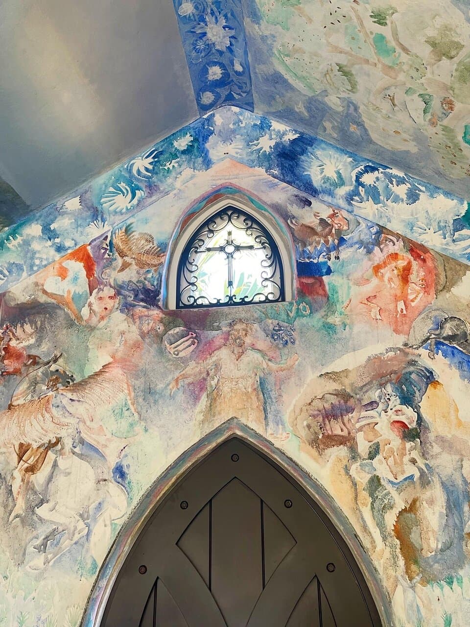 Inside the Chapel you will discover many images upon which yo ponder