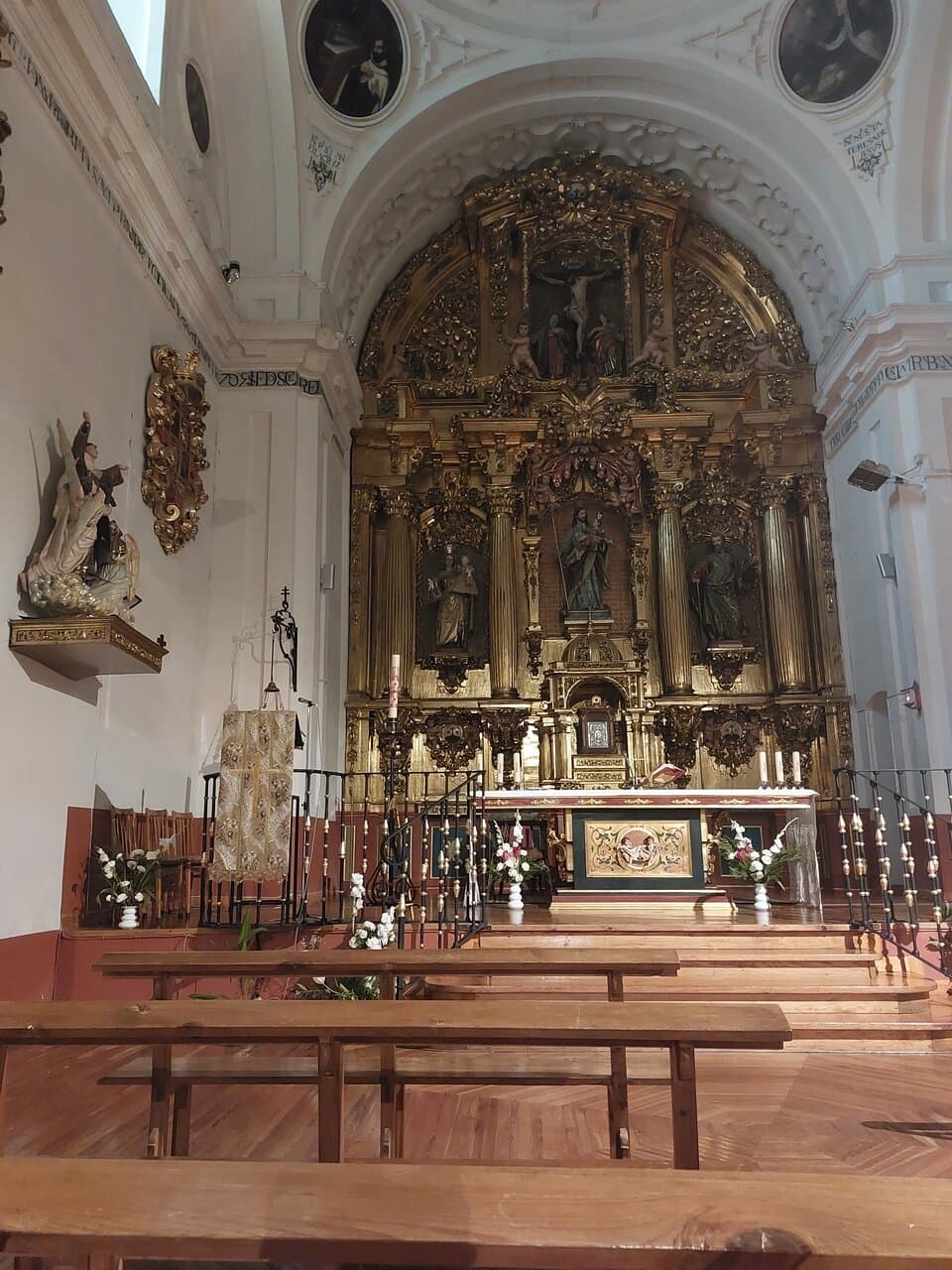 Interior de la iglesia del convento