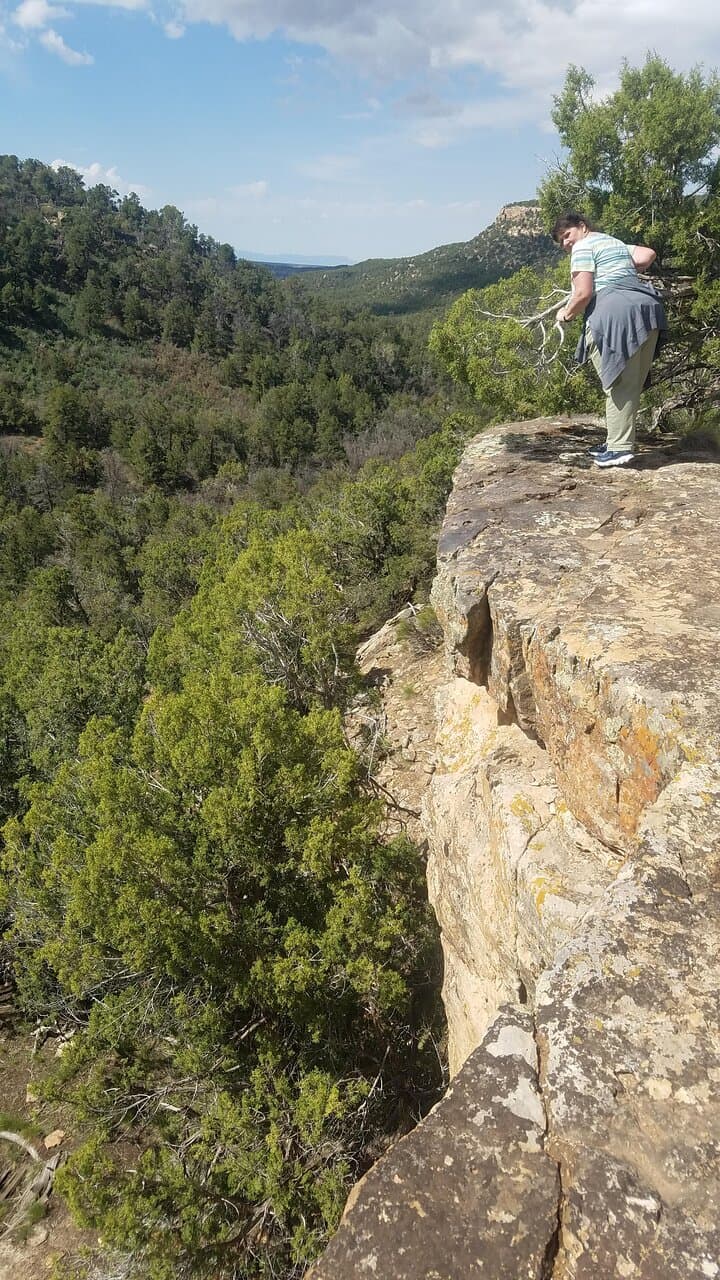 End of the trail drop off is fun and a little scary.