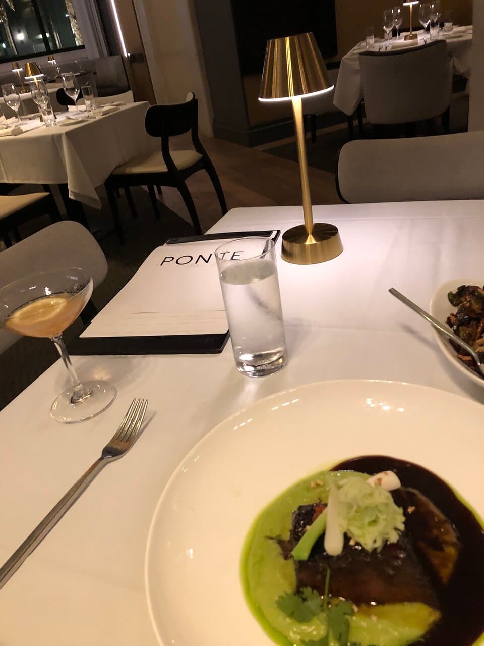 Ponte Modern American