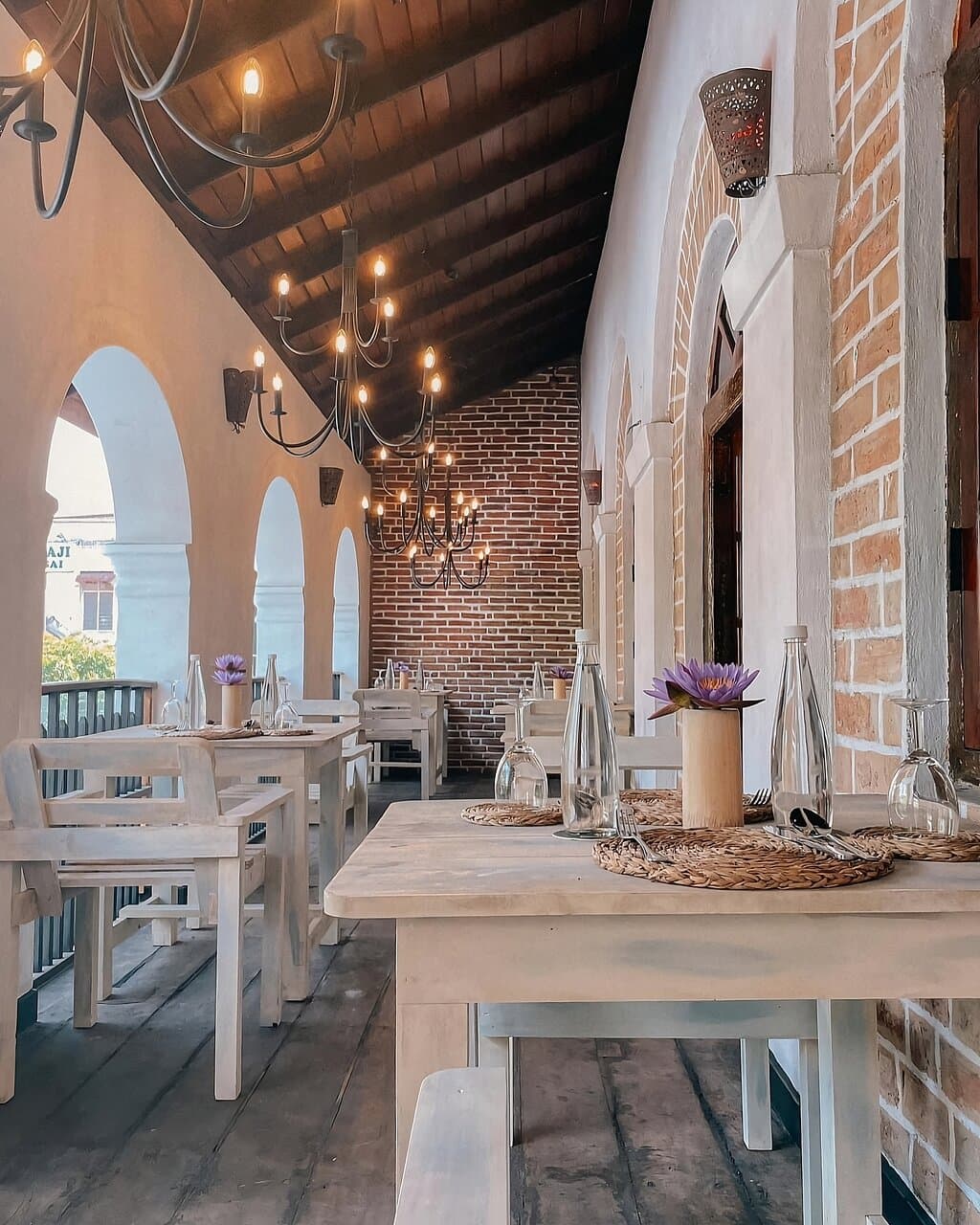 We have been working on the creation of the concept, menu and interior design for a long time, and now our dream came true.

Our restaurant is located in the D.S Seenanayake Street, Kandy and offers a unique experience for everyone who loves delicious food and a good atmosphere. As well as we guarantee a high level of service that will surprise you.

We invite everyone to visit our restaurant and enjoy the unique experience we have created for our guests.
