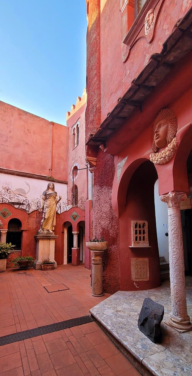 Casa Rossa