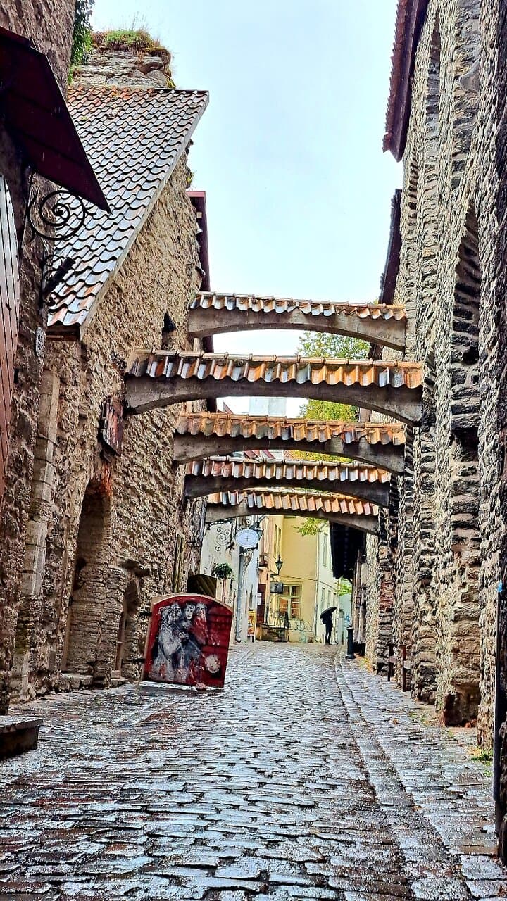 St Catherine's Passage