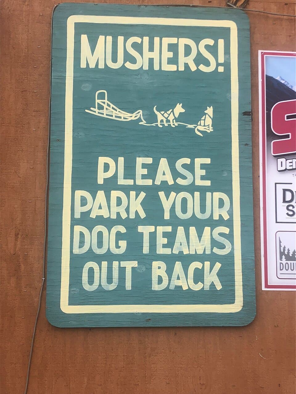 Sled Dog Liquor And Grocery