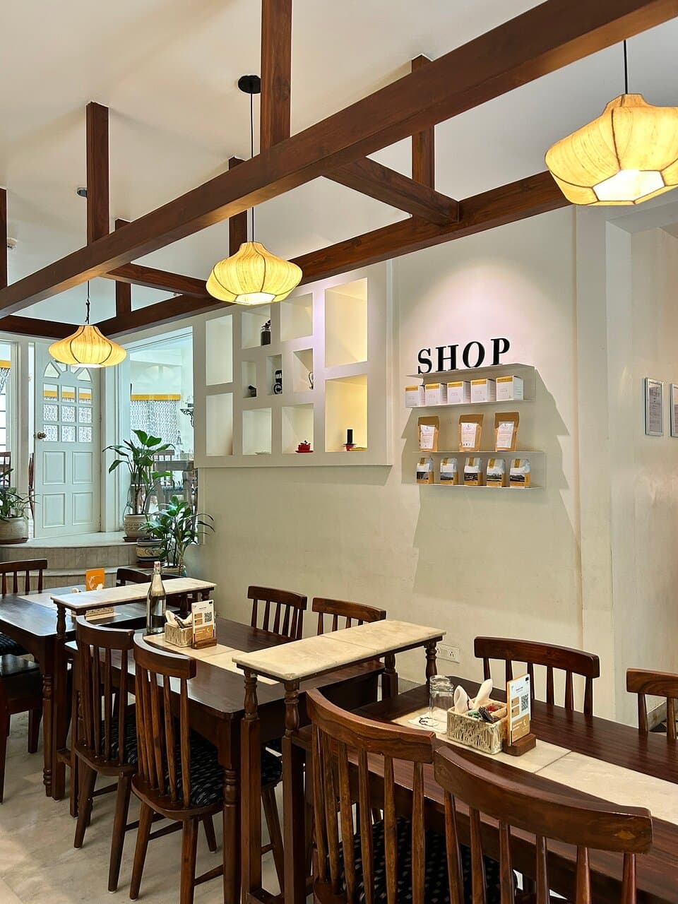 Roastery Coffee House