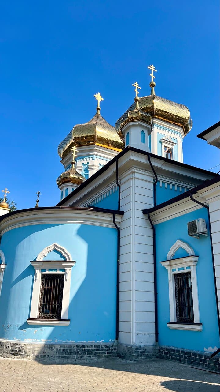 Ciuflea Monastery