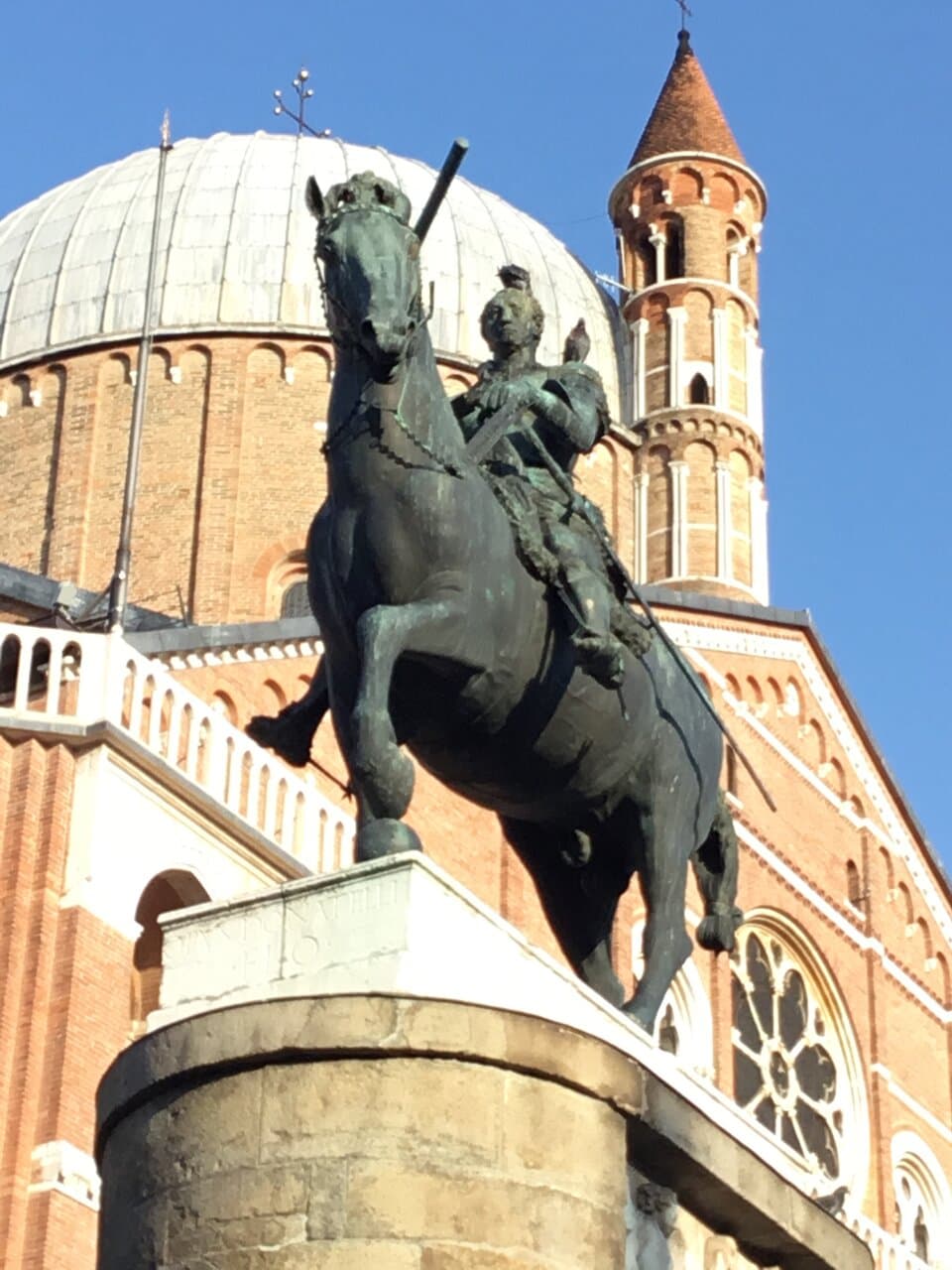 Памятник кондотьеру. 