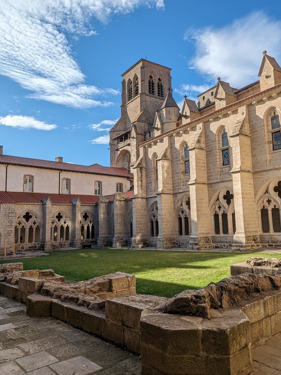 Cloître de l'abbaye de La Chaise-Dieu