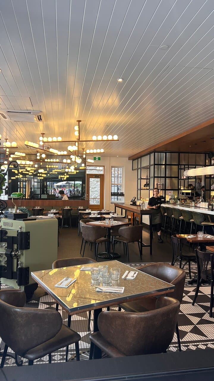 Alphonse Cuisine & Cocktails