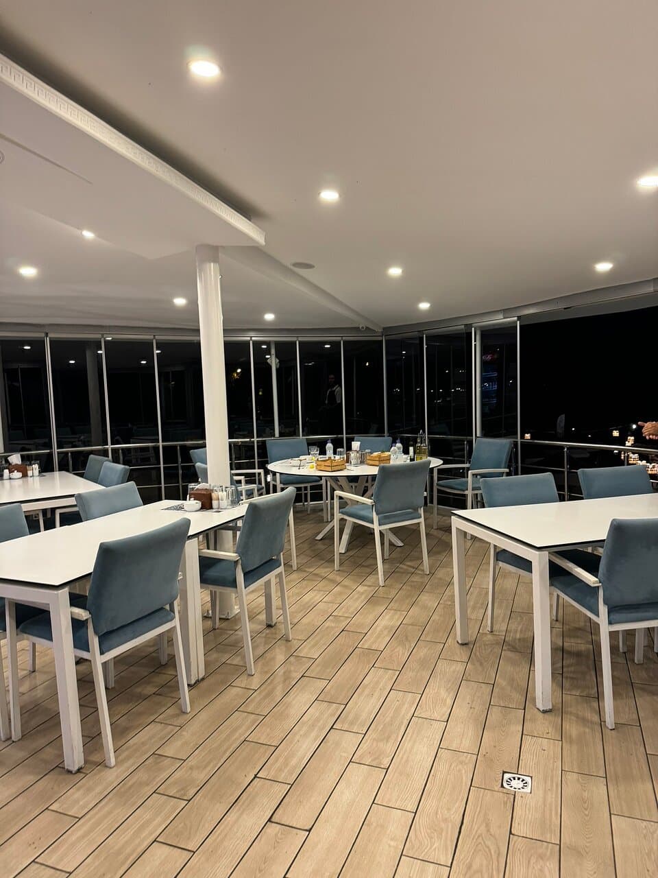 TAKA BALIK RESTAURANT ( FISH FİNE DİNİNG)