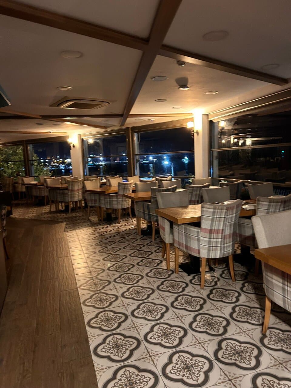 Salacak Coastline Üsküdar