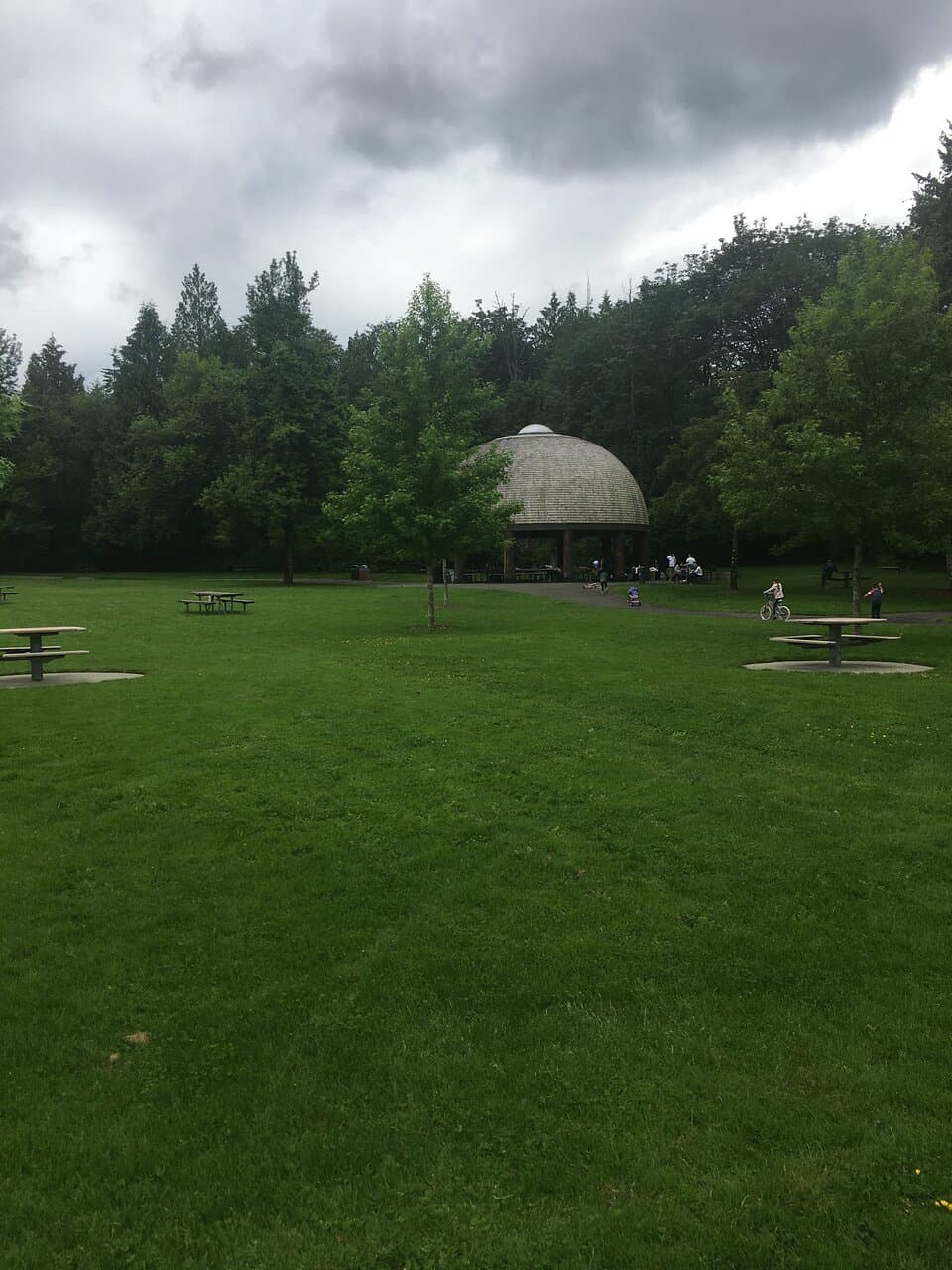 Grass Lawn Park