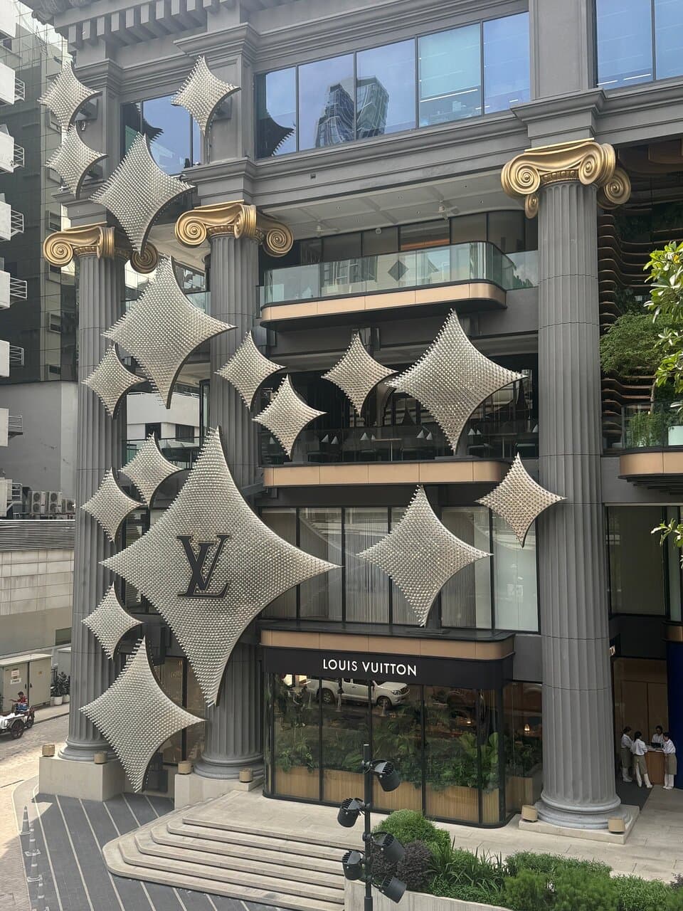 Louis Vuitton The Place Bangkok