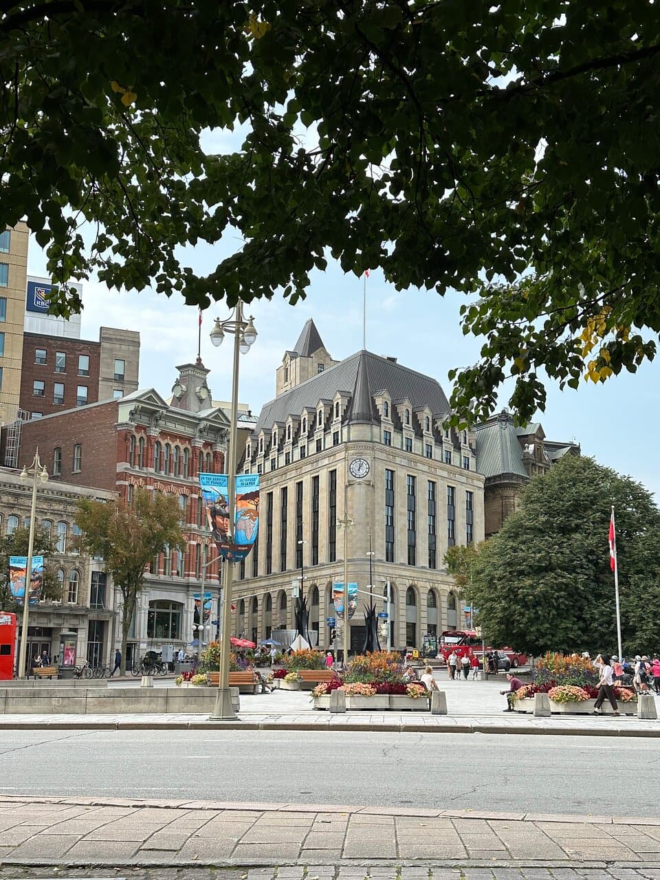Confederation Park
