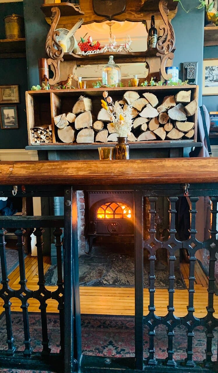 The Narrows Public House