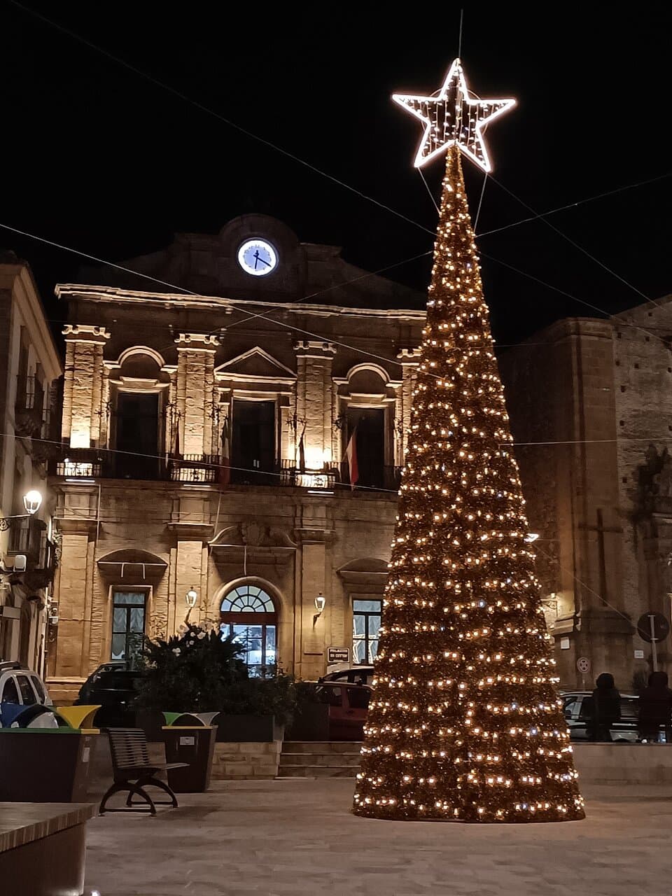 Piazza Garibaldi is a square located in the surroundings of the old town of Piazza Armerina, in Sicily Island.