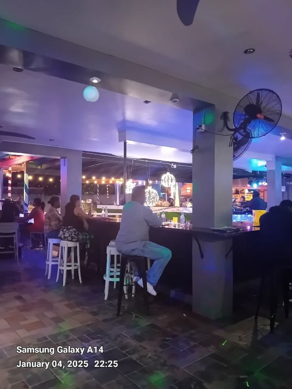 Bar restaurant in Mandeville, nice.