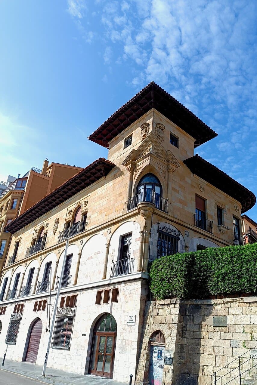 Casa Paquet, barrio de Cimadevilla, Gijón, Asturias, España