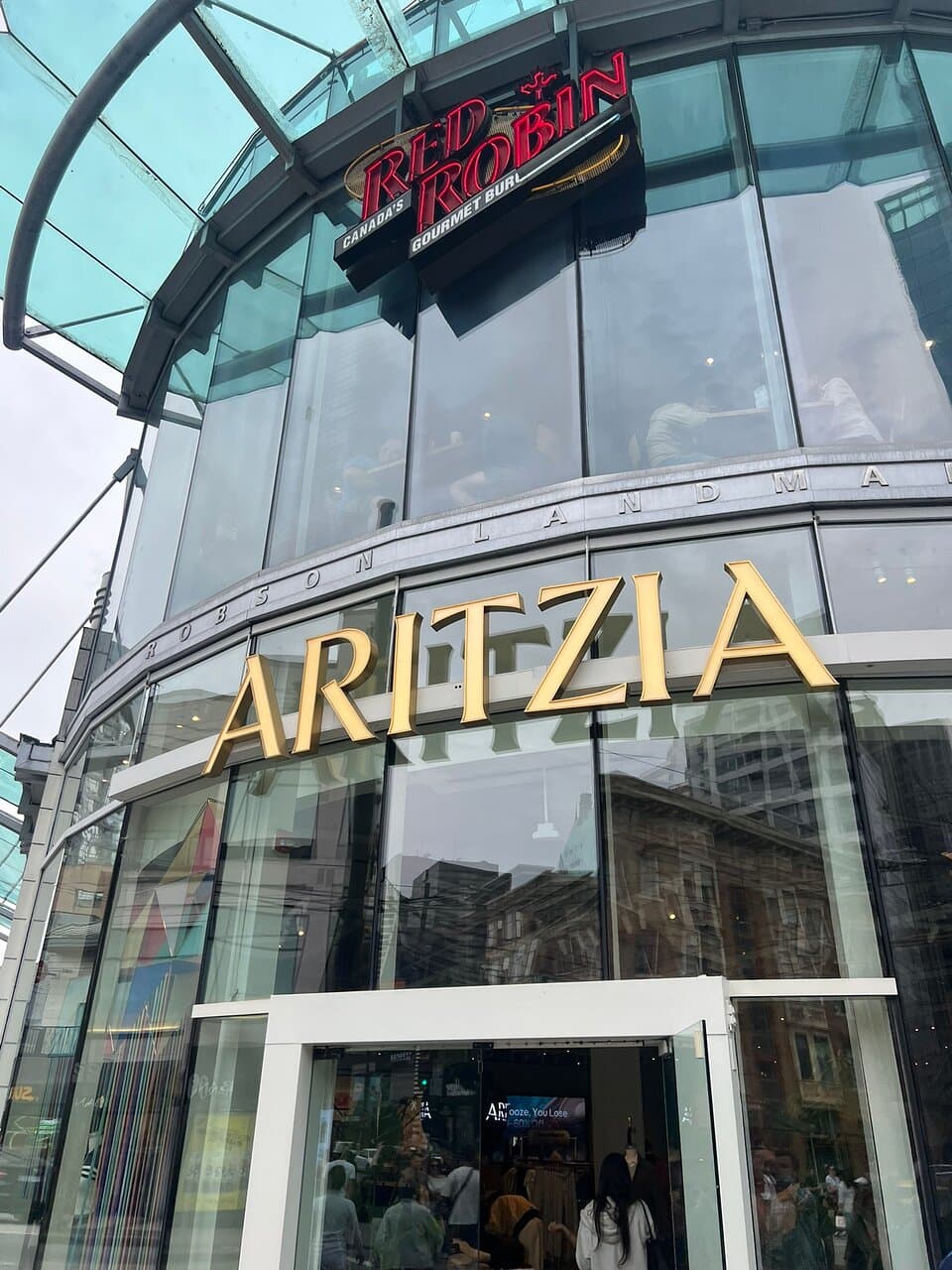Shopping arcade