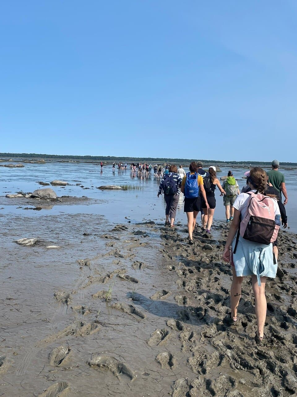 Traversée vers l’île à marée basse