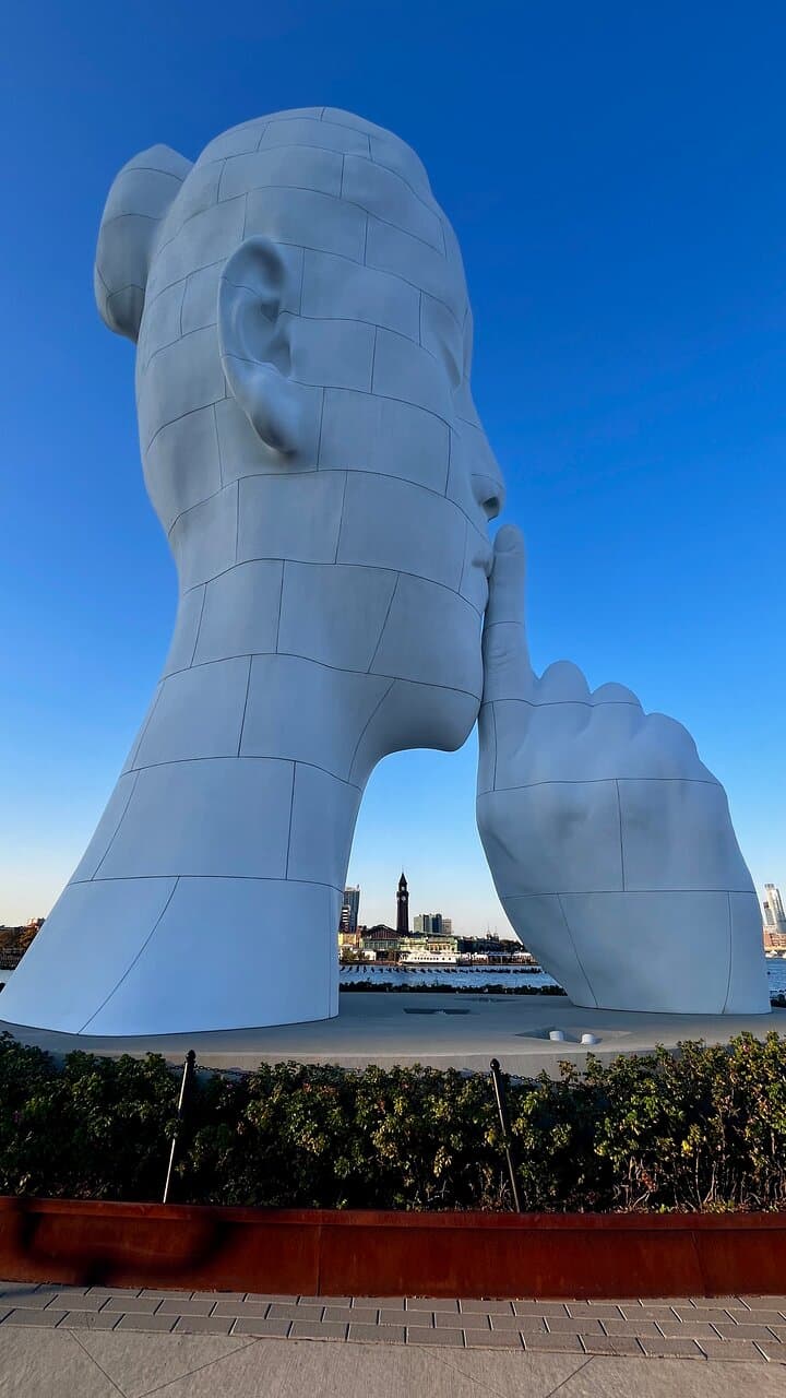 die Skulptur Water's soul