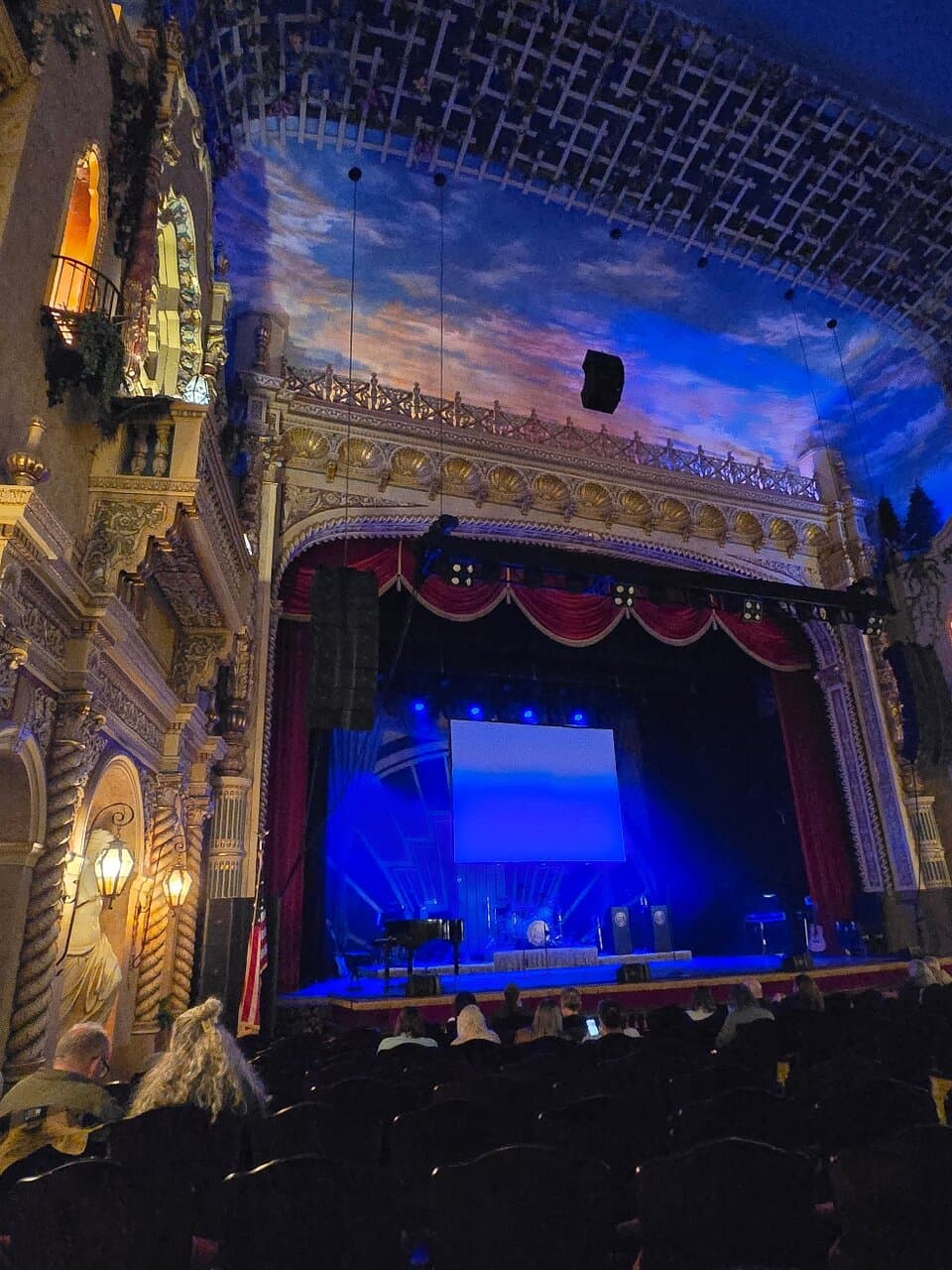 Paramount Theatre Centre and Ballroom