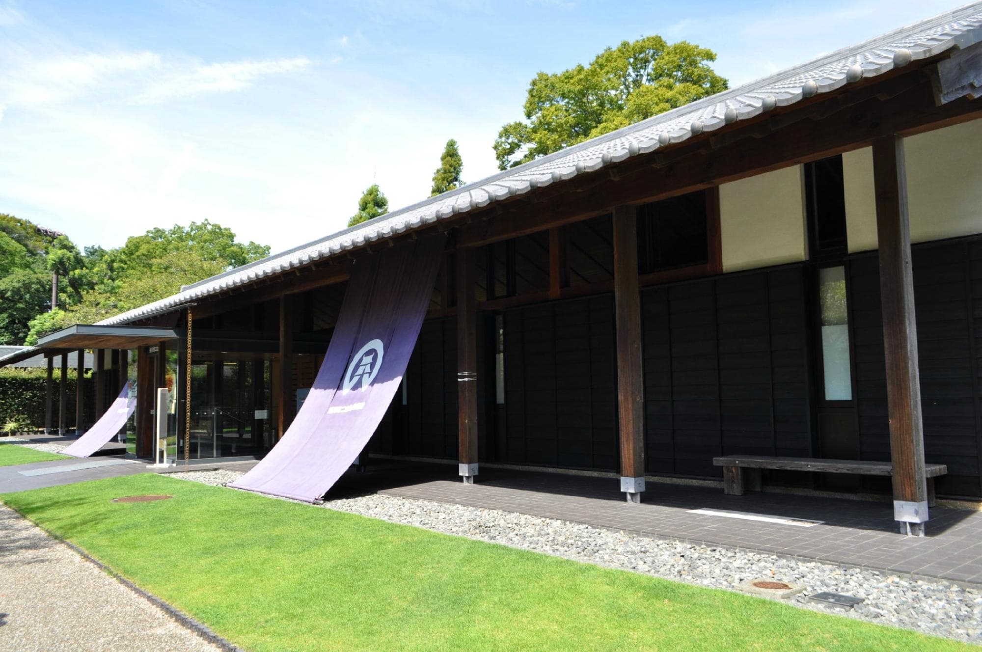 二の丸美術館
