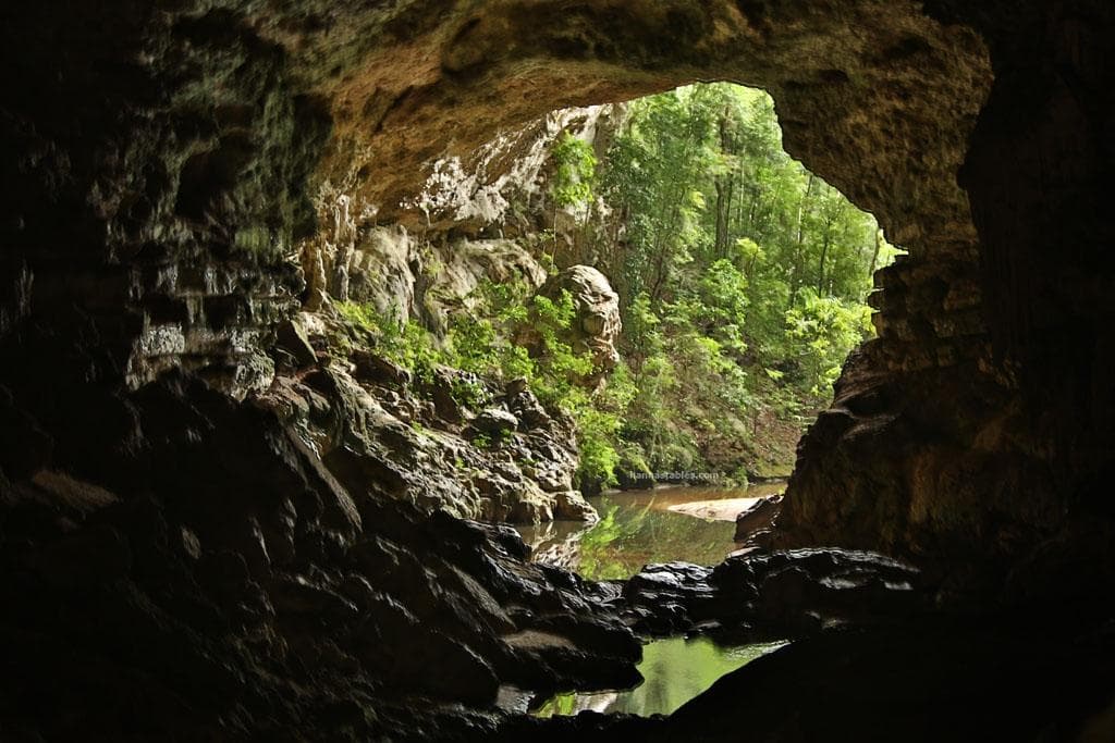                   Rio Frio Cave
                