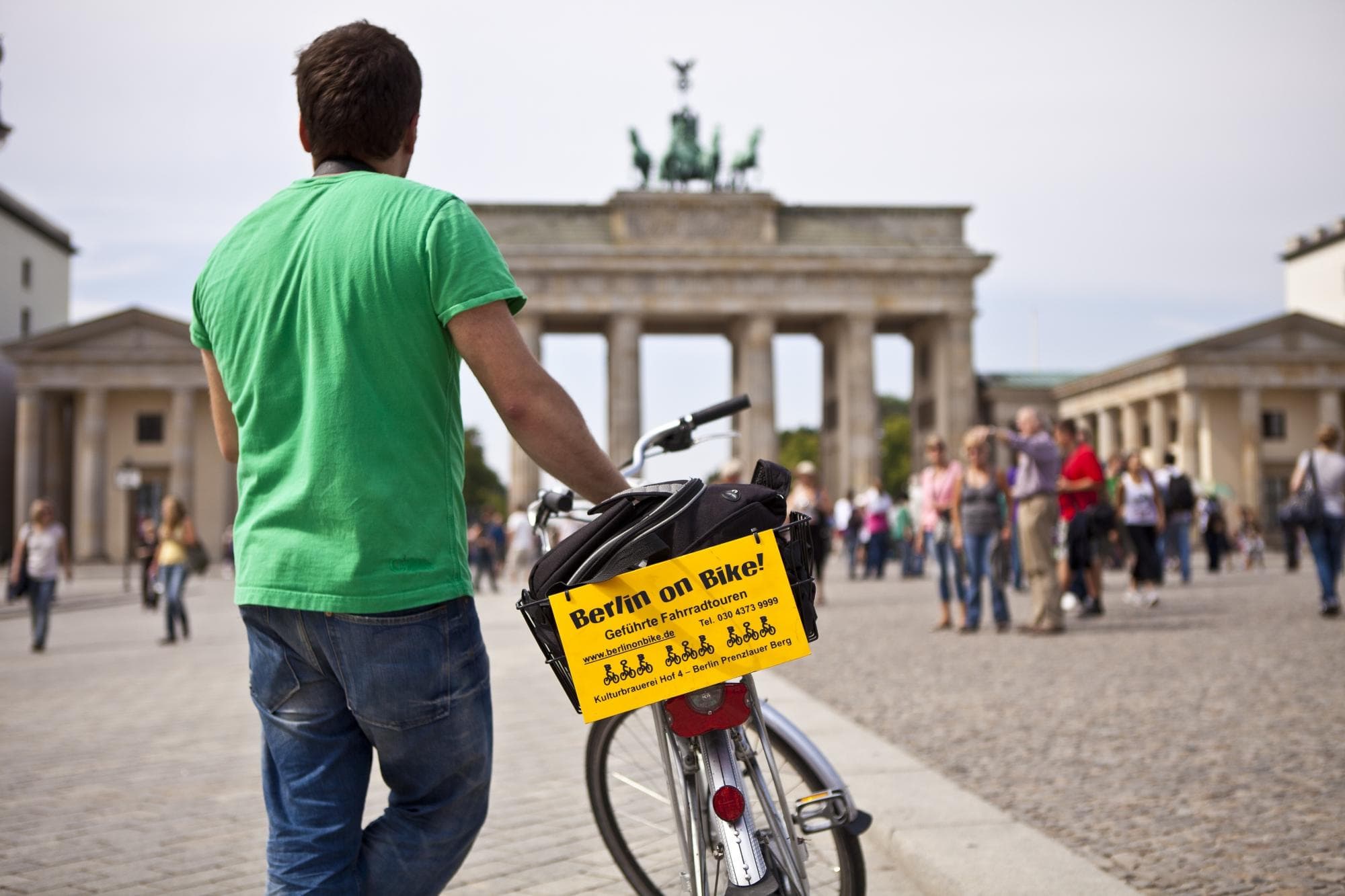 Berlin on Bike Brandenburger Tor