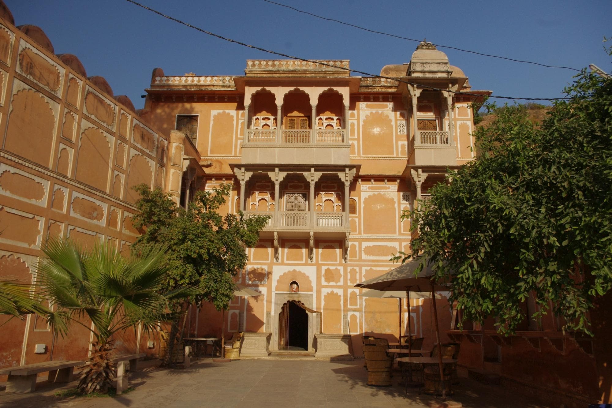                   The Anokhi Museum is situated in a beautiful restored building.
             
