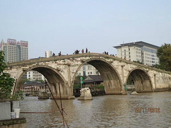                   Ancient Hanzhou bridge near Museum
                