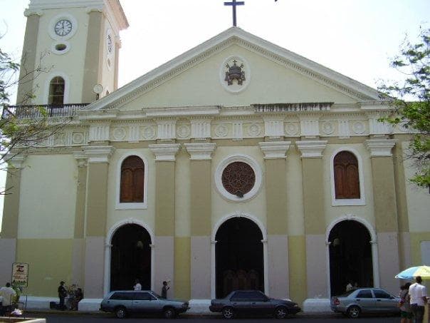                   catedral san pedro y san pablo
                