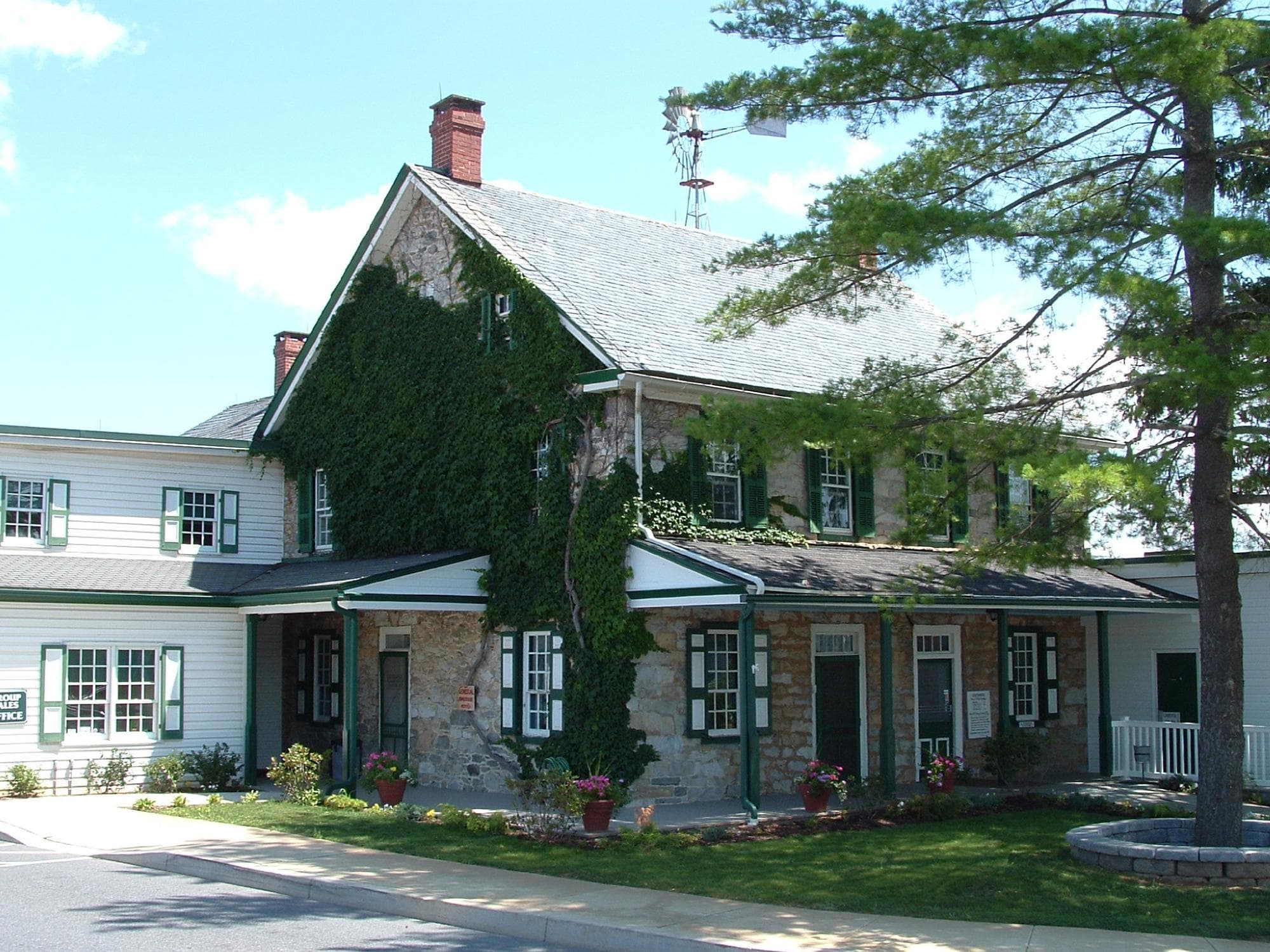 1805 Farmhouse