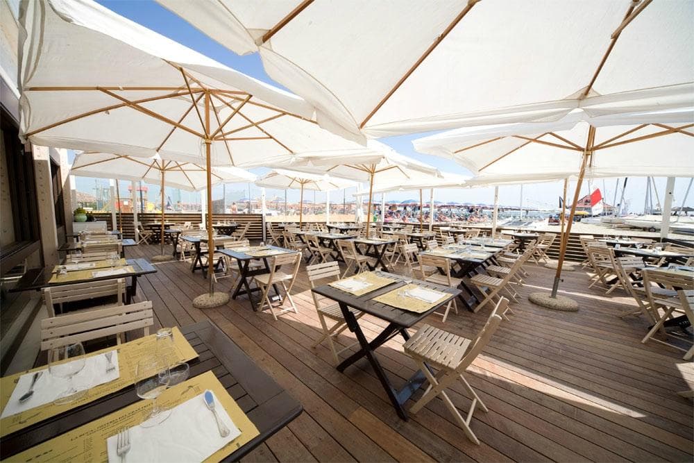 La terrazza sulla spiaggia