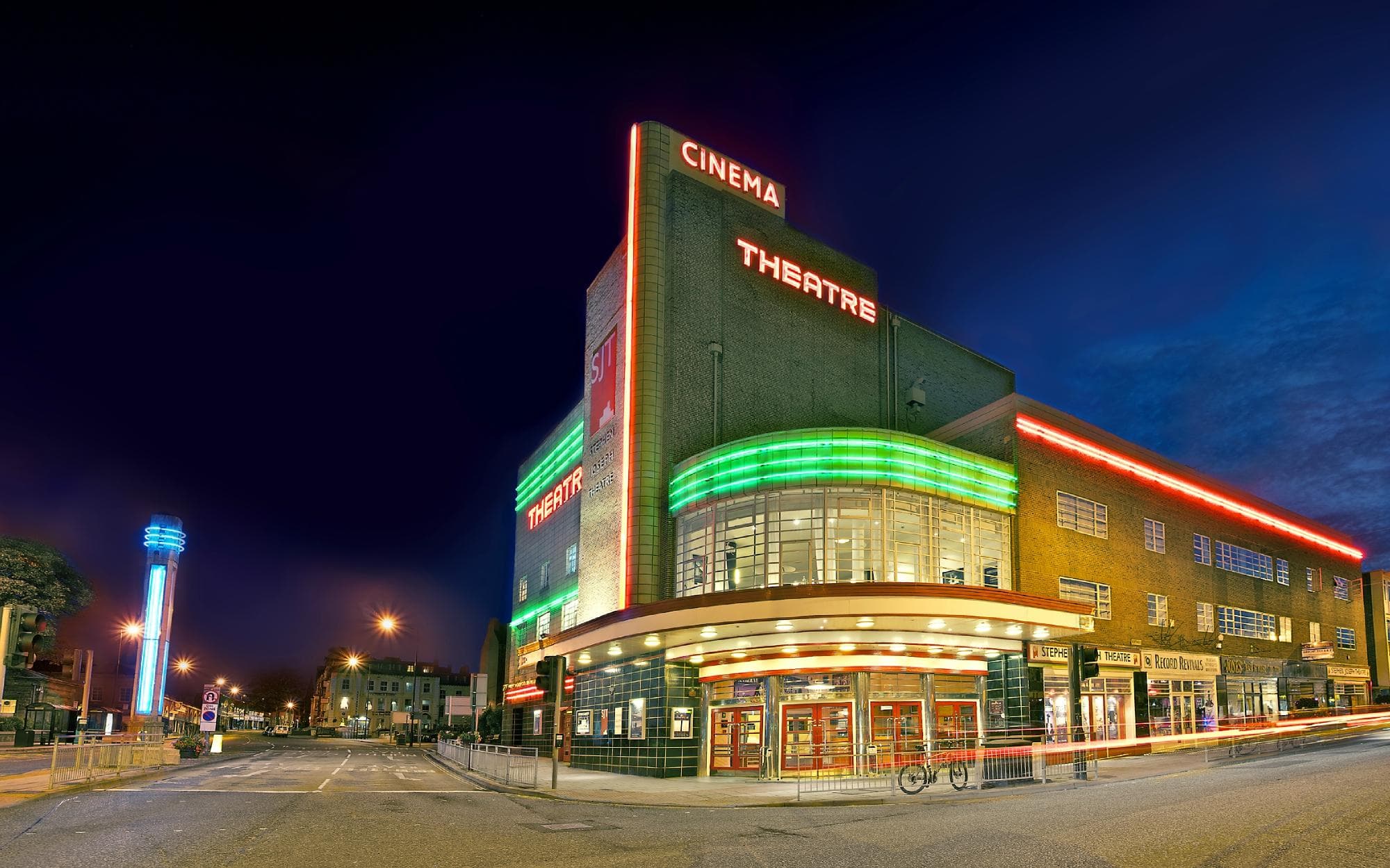 The Stephen Joseph Theatre at night | Photo by James Drawneek