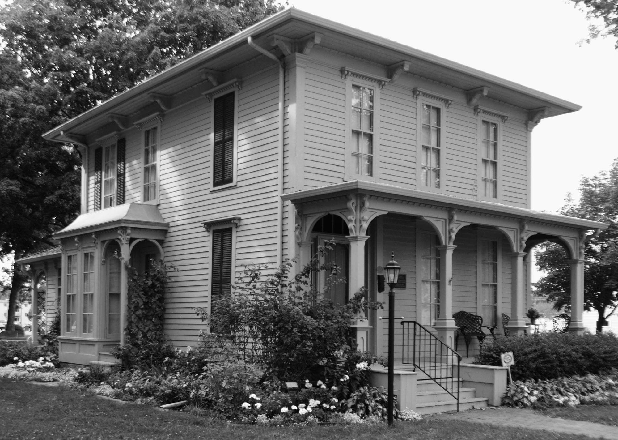 225 First Ave NW, Rochester, MN