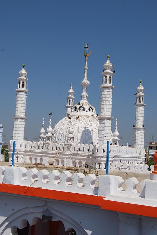 Ameen Peer Dargah Tomb